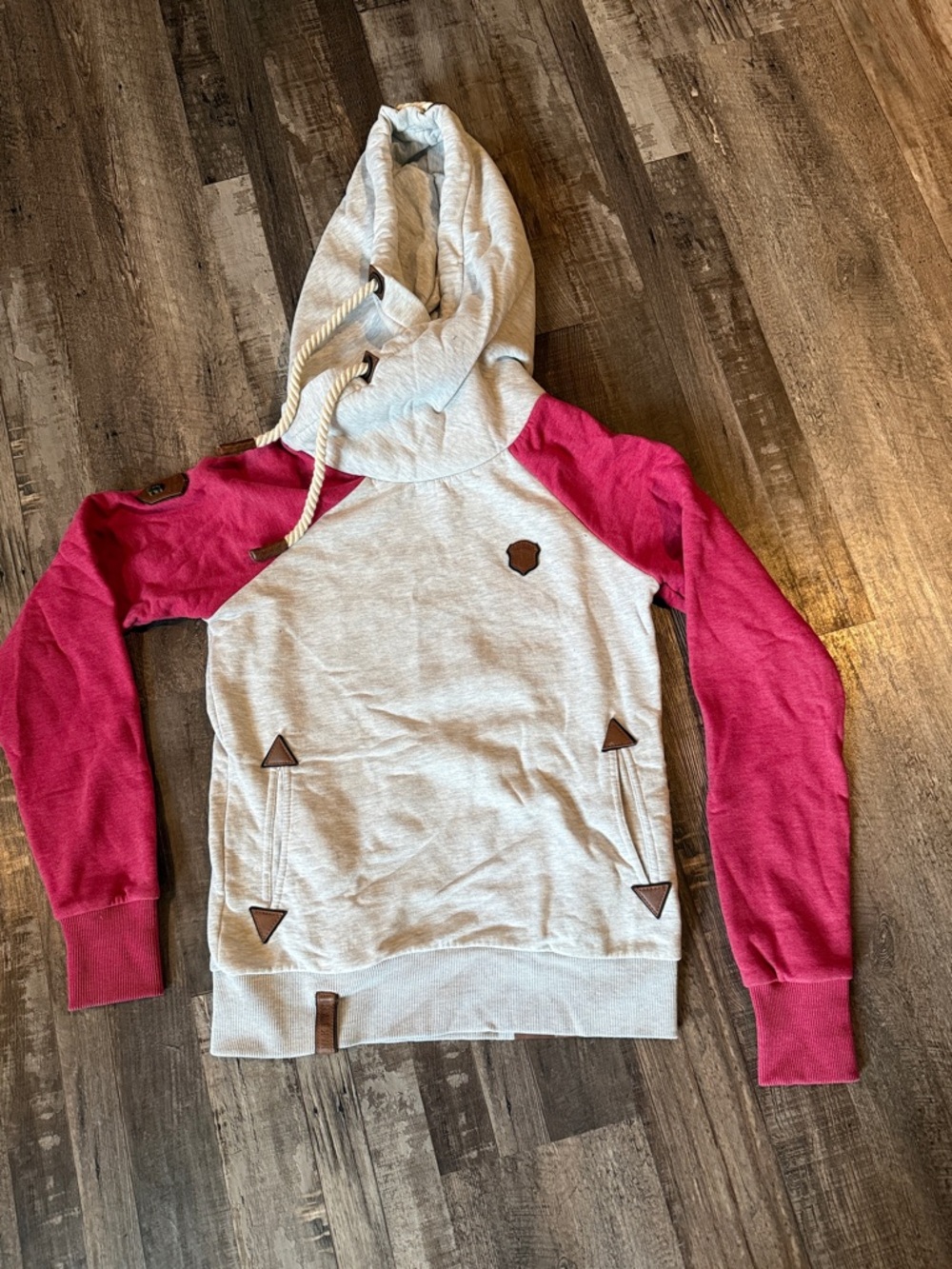 Naketano Two-Tone Hoodie in Light Gray and Raspberry